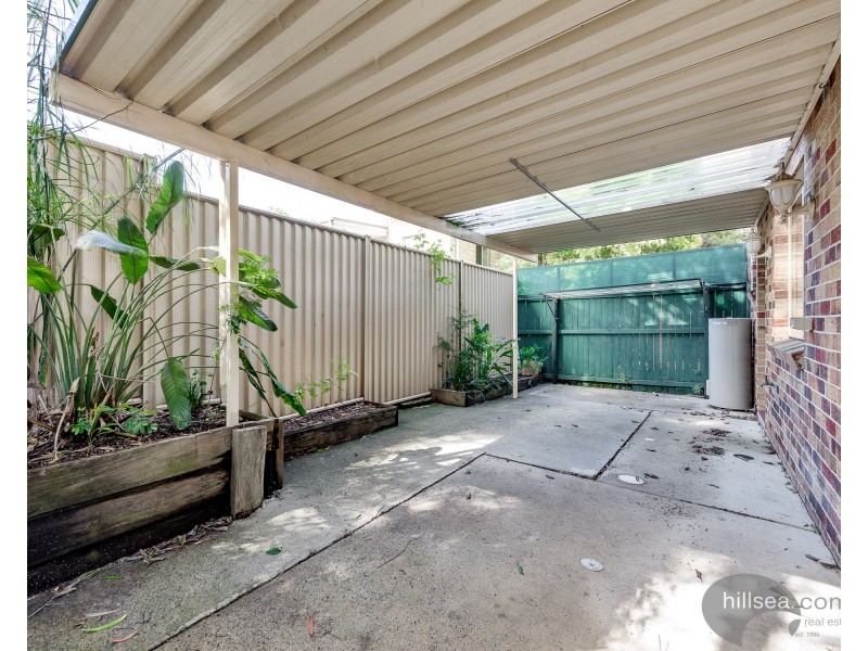 4/33 Government Road, Labrador QLD 4215