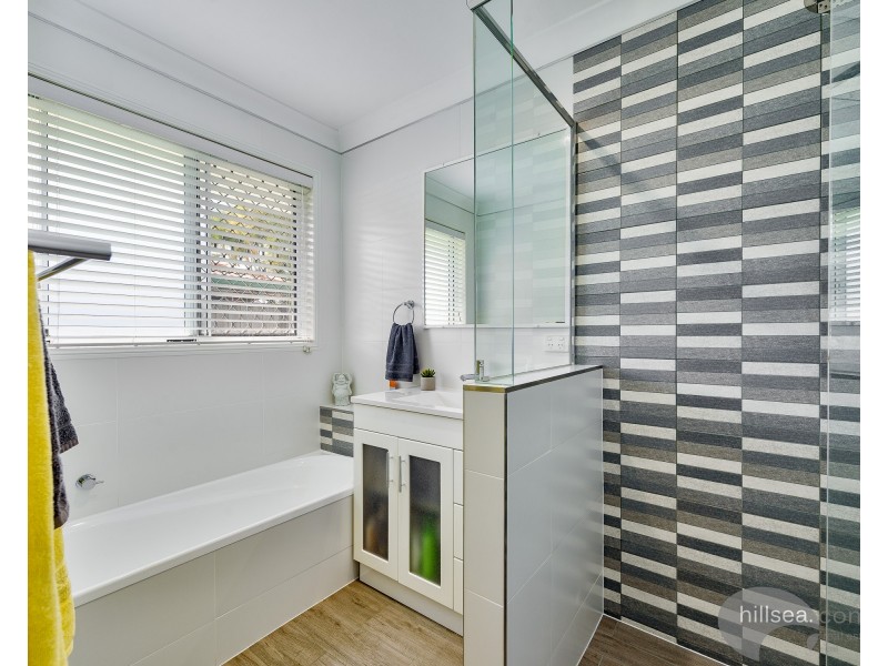 1/12 Coventry Court, Labrador QLD 4215