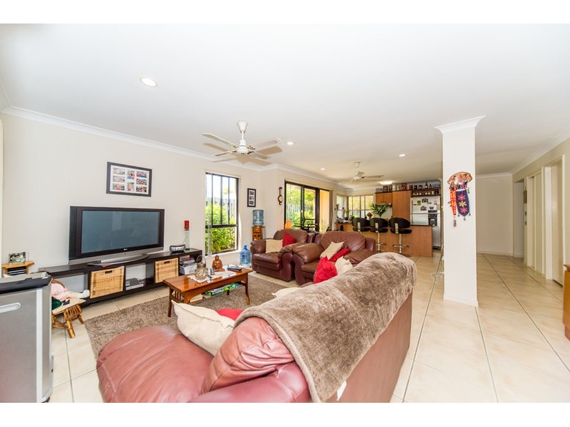 13/95 Arundel Drive, Arundel QLD 4214