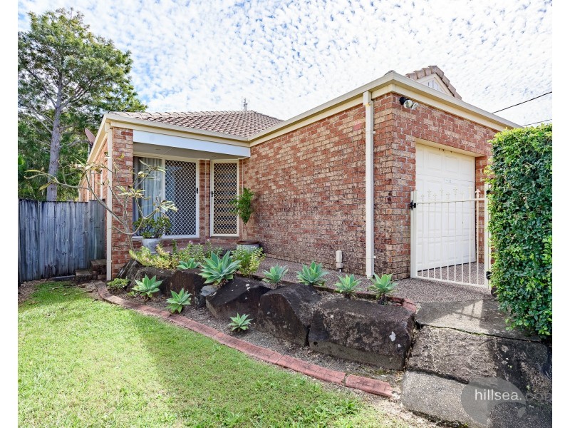 1/32 Huth Street, Labrador QLD 4215