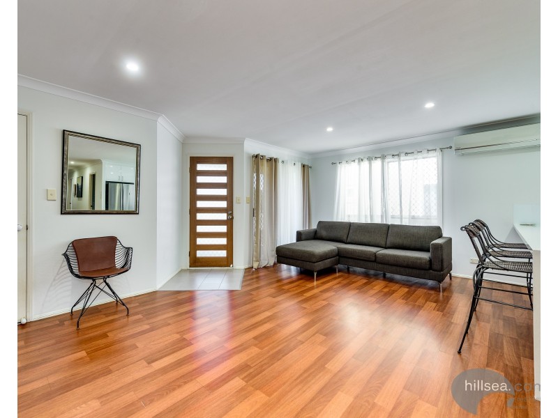 1/32 Huth Street, Labrador QLD 4215