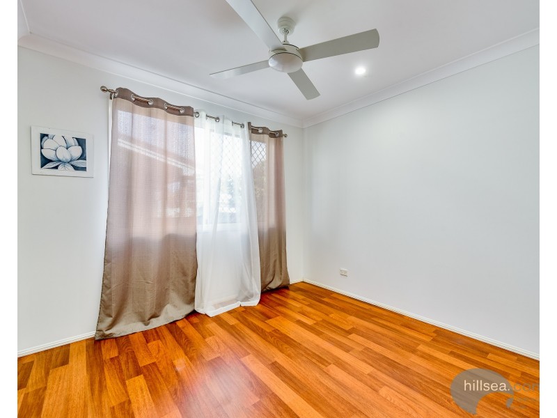 1/32 Huth Street, Labrador QLD 4215