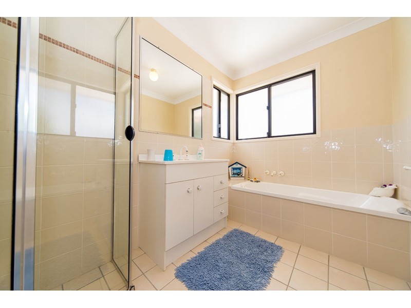 1/45 Parker Street, Labrador QLD 4215