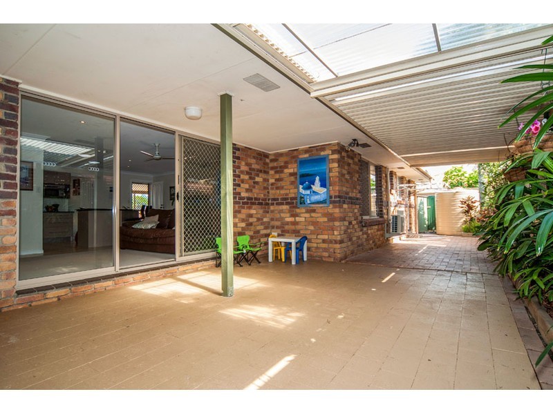2 Putter Place, Arundel QLD 4214