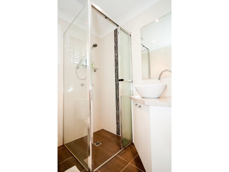 2 Putter Place, Arundel QLD 4214