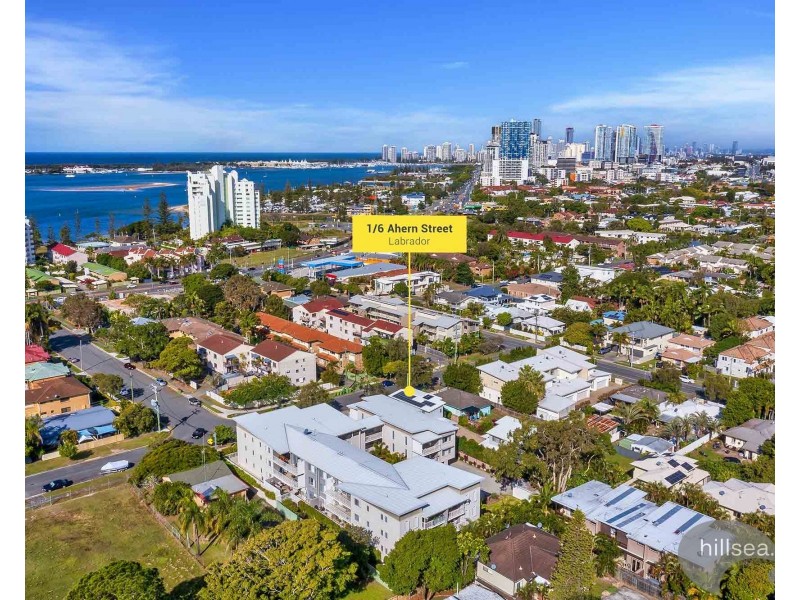 1/6 Ahern Street, Labrador QLD 4215
