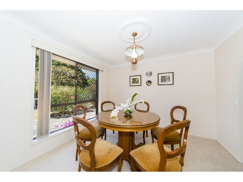 24 Ridgevale Drive, Helensvale QLD 4212
