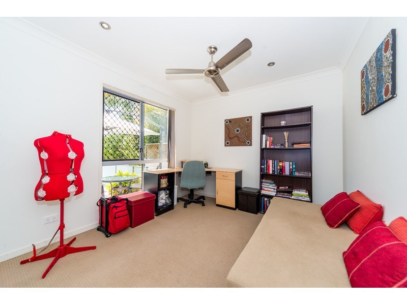 1/22 Ferguson Avenue, Labrador QLD 4215