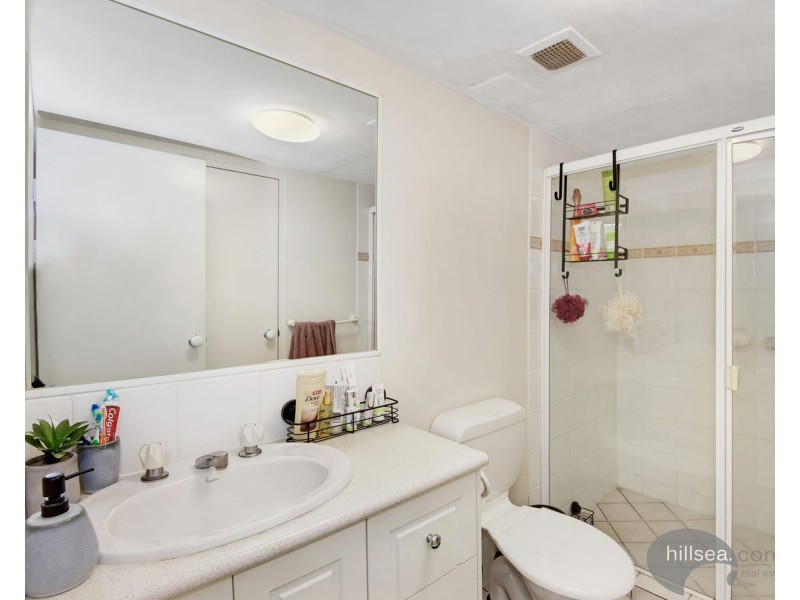 3/32 Bath Street, Labrador QLD 4215