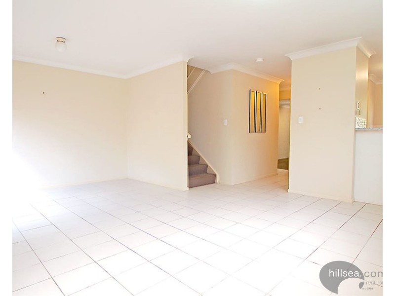 9/72-74 Imperial Parade, Labrador QLD 4215