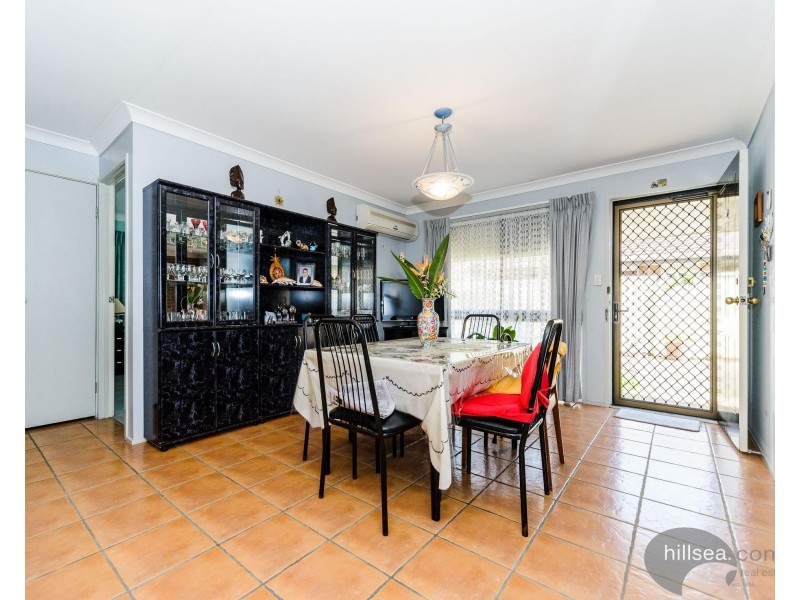 2/8 Jessica Court, Arundel QLD 4214
