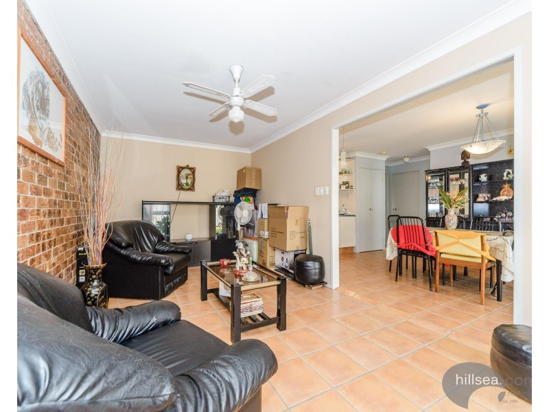 2/8 Jessica Court, Arundel QLD 4214
