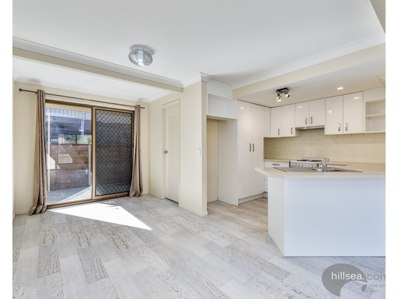 5/77 Olsen Avenue, Labrador QLD 4215