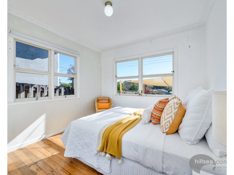 104 Robert Street, Labrador QLD 4215