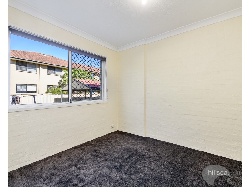 13/13 Brown Street, Labrador QLD 4215