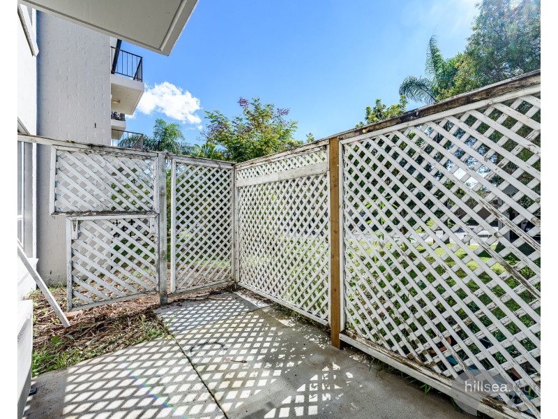 13/13 Brown Street, Labrador QLD 4215