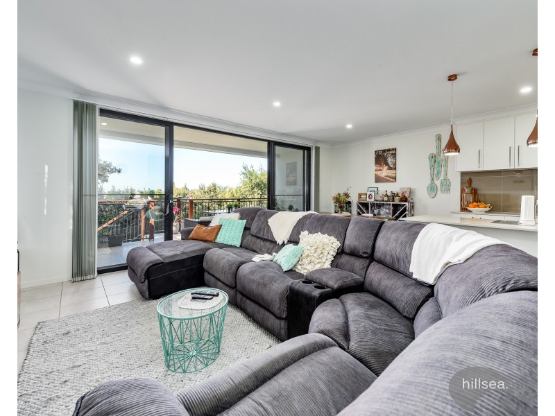 2/19 Ashbourne Terrace, Biggera Waters QLD 4216