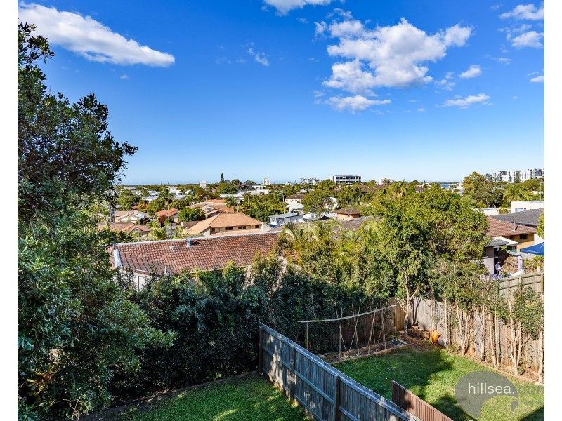 2/19 Ashbourne Terrace, Biggera Waters QLD 4216
