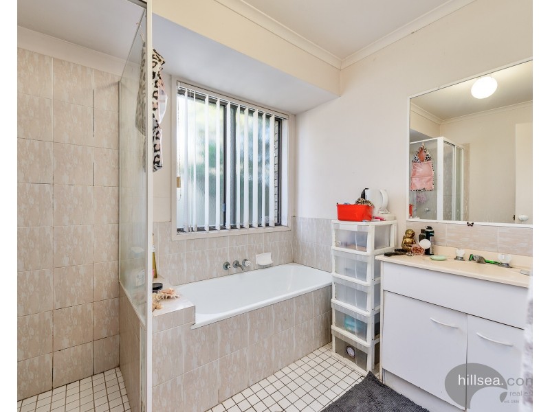 308 Central Street, Arundel QLD 4214