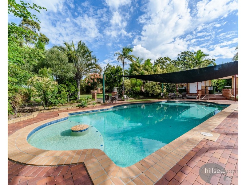 18/64 Brown Street, Labrador QLD 4215