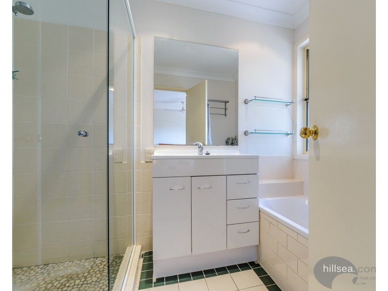 18/64 Brown Street, Labrador QLD 4215