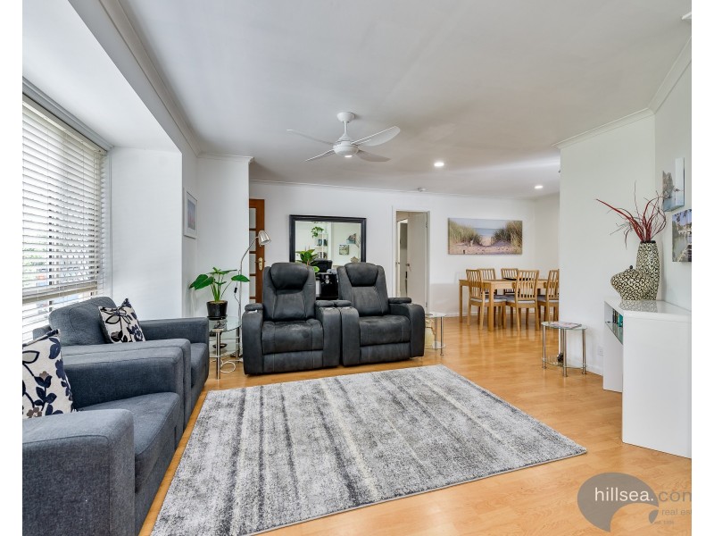 1/30 Orkney Place, Labrador QLD 4215
