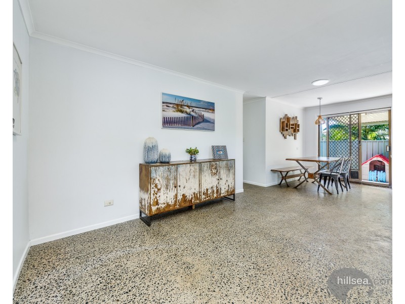 1/35 Muir Street, Labrador QLD 4215