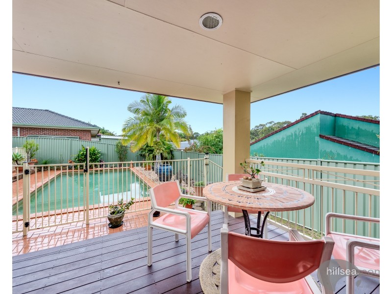 24 Maidstone Place, Parkwood QLD 4214