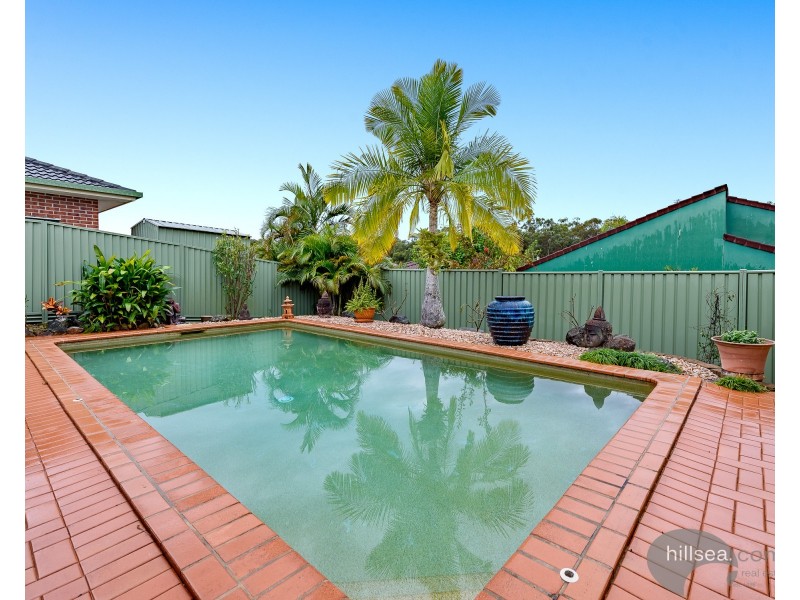 24 Maidstone Place, Parkwood QLD 4214