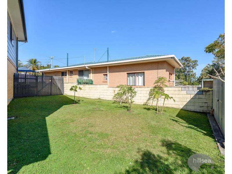 8 Beeka Street, Labrador QLD 4215