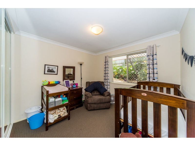 1/229 Government Road, Labrador QLD 4215