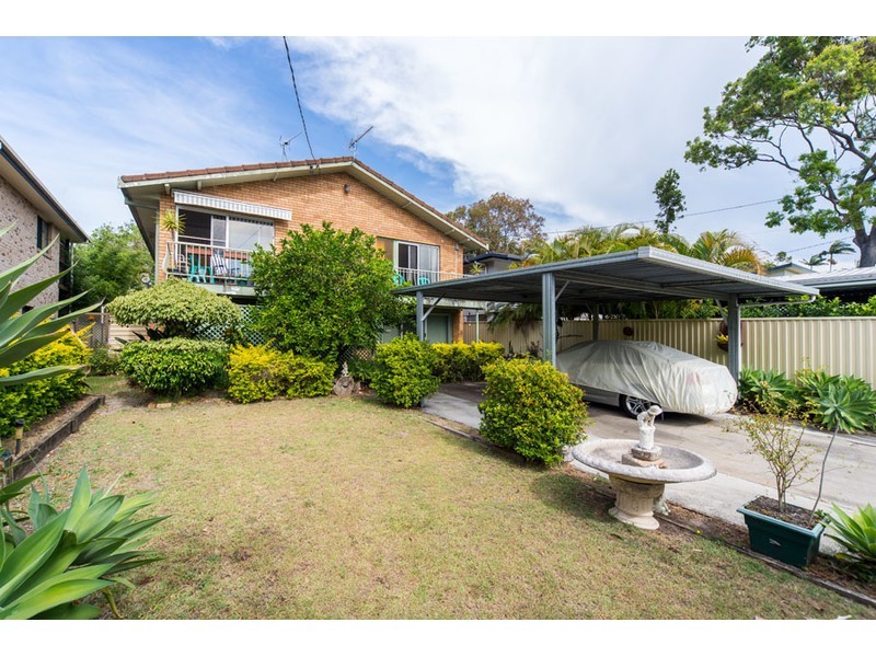 131 Wilson Street, Labrador QLD 4215