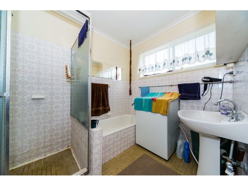 131 Wilson Street, Labrador QLD 4215
