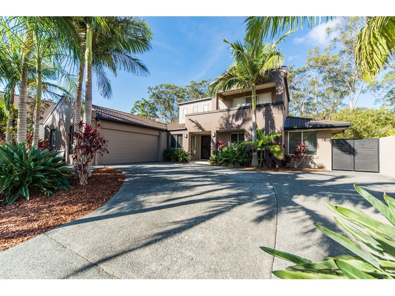 117 Arun Drive, Arundel QLD 4214