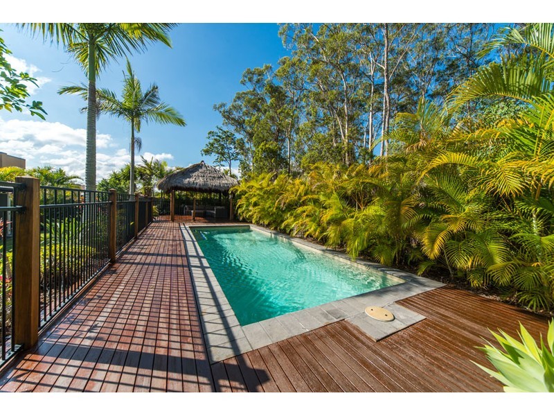 117 Arun Drive, Arundel QLD 4214