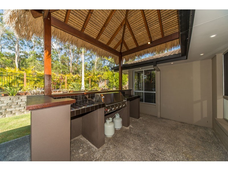 117 Arun Drive, Arundel QLD 4214