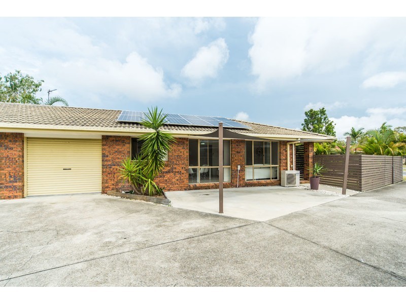 1/23 Coventry Court, Labrador QLD 4215