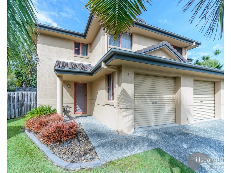 2/107-111 Greenacre Drive, Parkwood QLD 4214