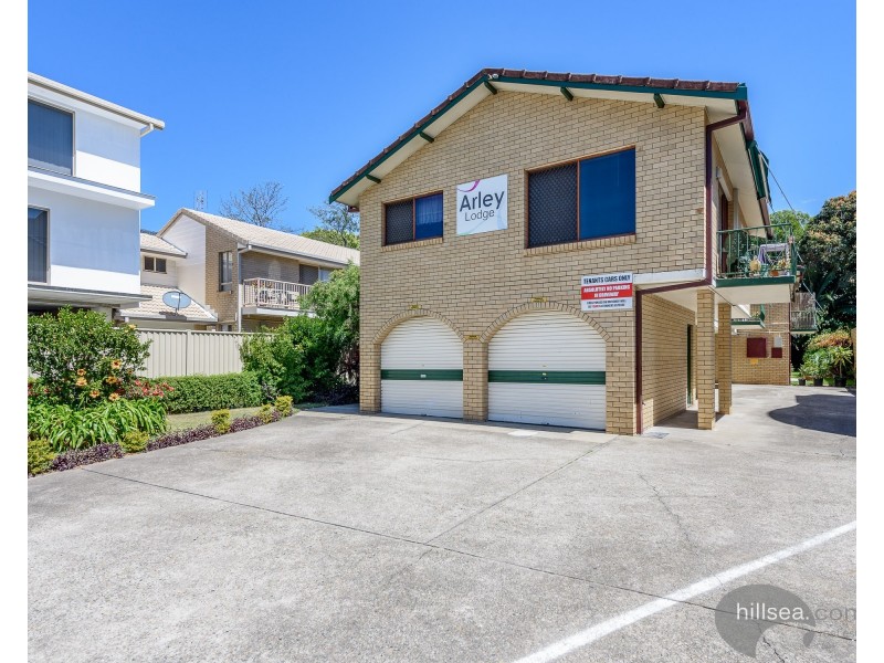 2/168 Frank Street, Labrador QLD 4215