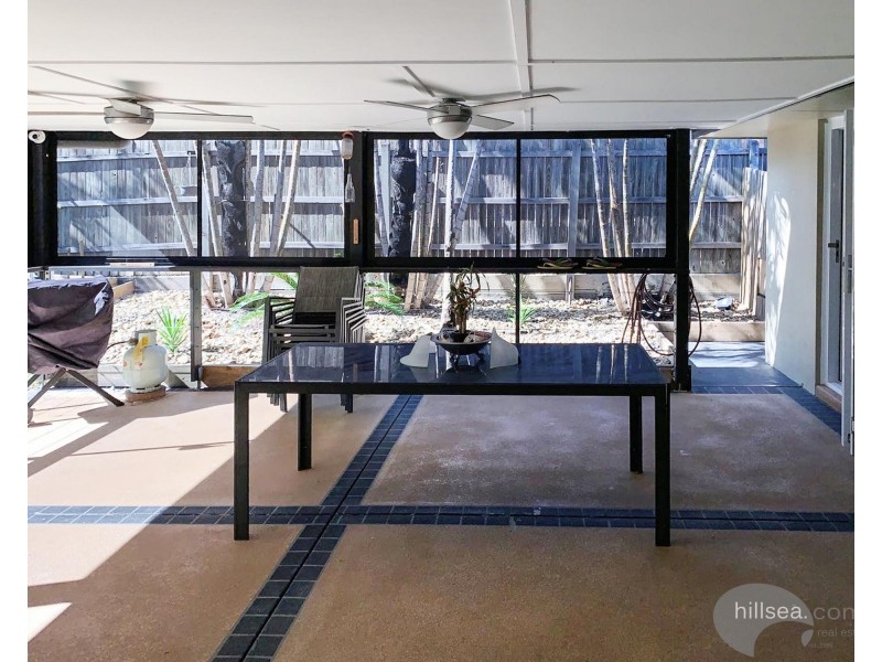 4 Peter Thomson Drive, Parkwood QLD 4214