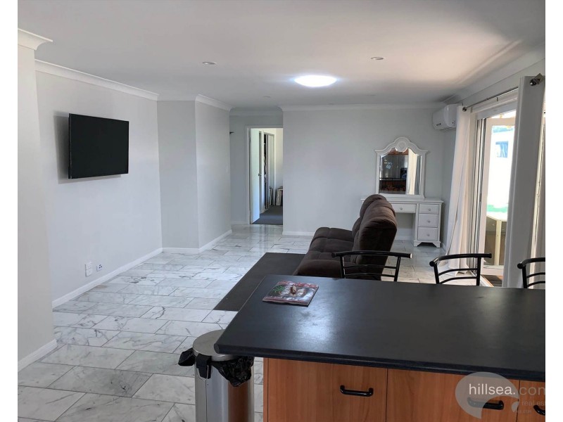 4 Peter Thomson Drive, Parkwood QLD 4214