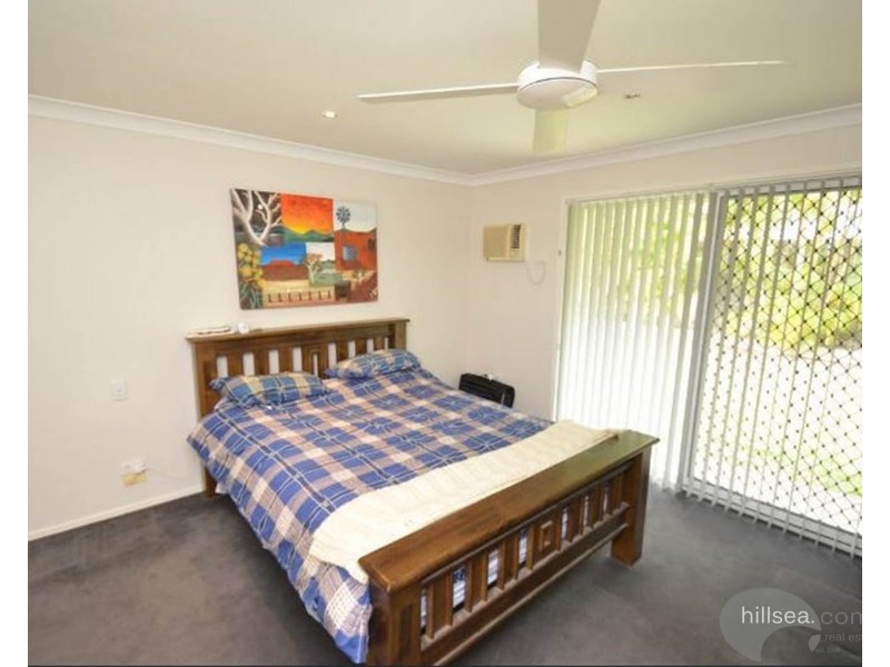 4 Peter Thomson Drive, Parkwood QLD 4214