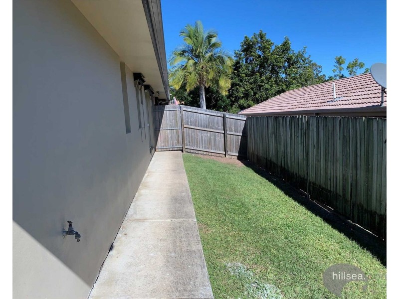 4 Peter Thomson Drive, Parkwood QLD 4214