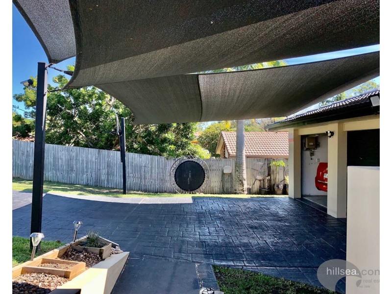 4 Peter Thomson Drive, Parkwood QLD 4214