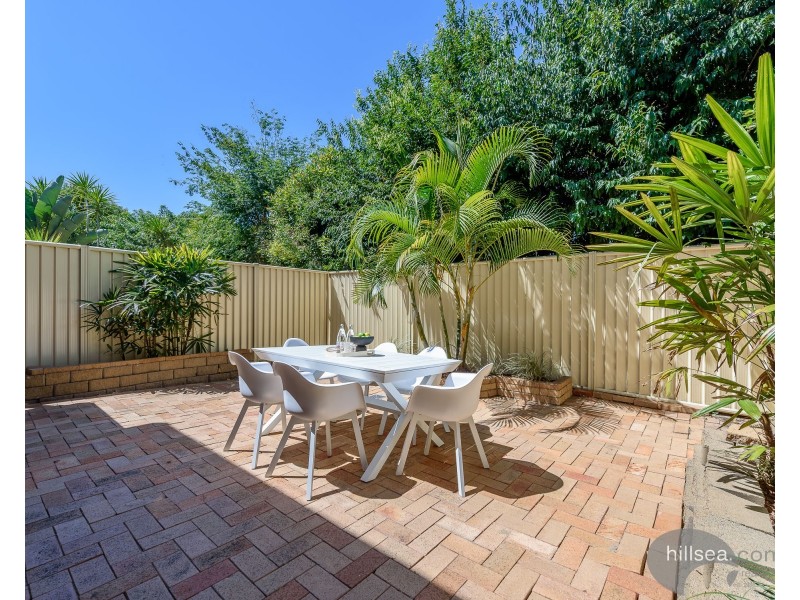 36/469 Pine Ridge Road, Runaway Bay QLD 4216