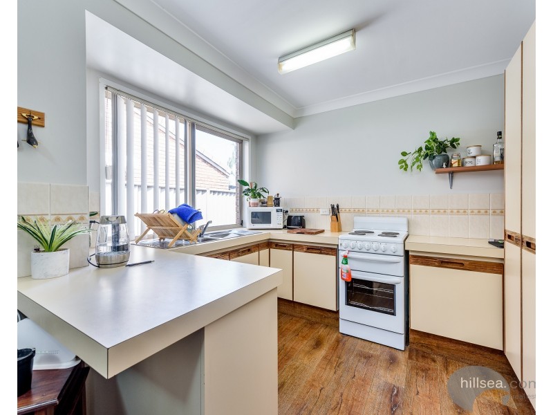 1 & 2/122 Oxley Drive, Paradise Point QLD 4216