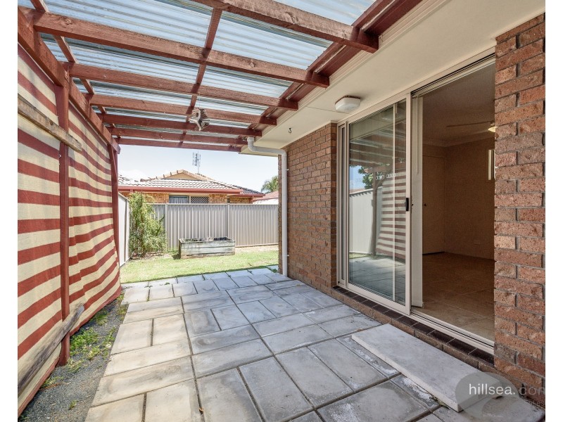 1 & 2/122 Oxley Drive, Paradise Point QLD 4216