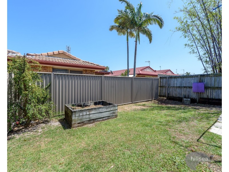 1 & 2/122 Oxley Drive, Paradise Point QLD 4216