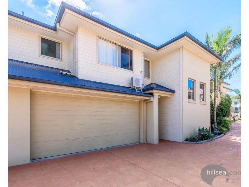 2/27 Harley Street, Labrador QLD 4215