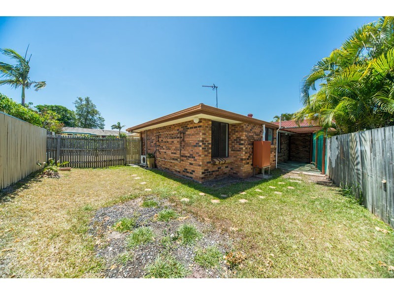 1/19 Botanical Drive, Labrador QLD 4215